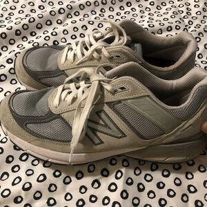 Selling New balance 990